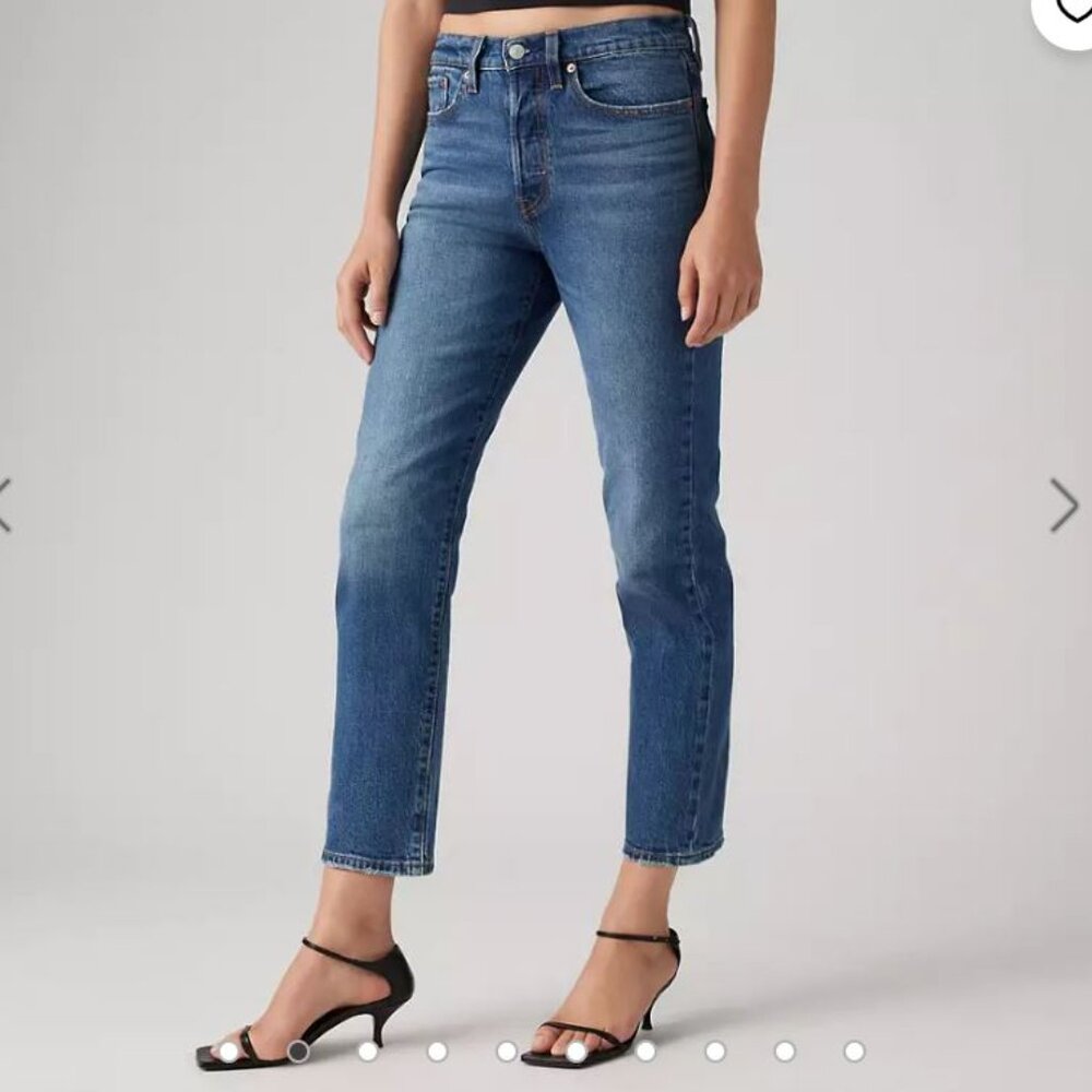 Levi Jeans Wedgie Straight Fit Women's Jeans Size 27